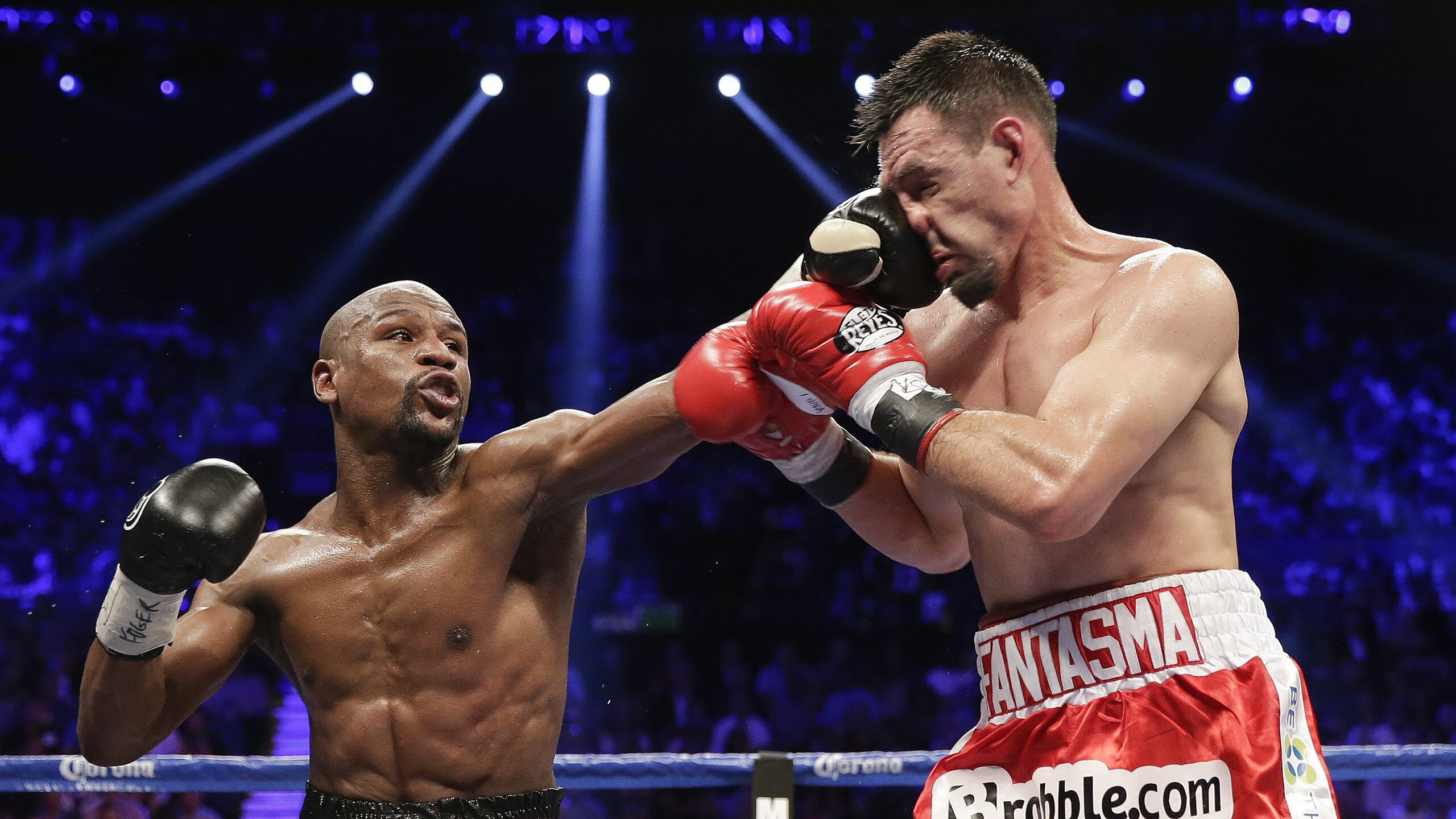 欧冠淘汰赛焦点战，太阳防守如何锁死公牛？