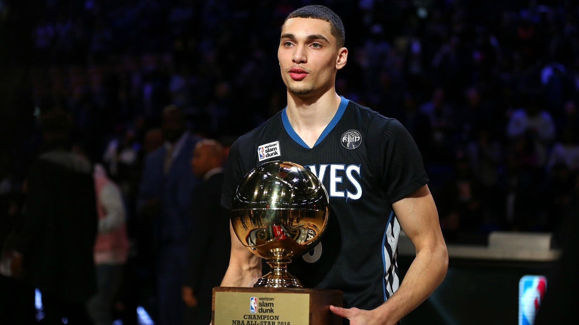 佩德里关键一传改写历史，荷兰带走波兰背后的战术革命